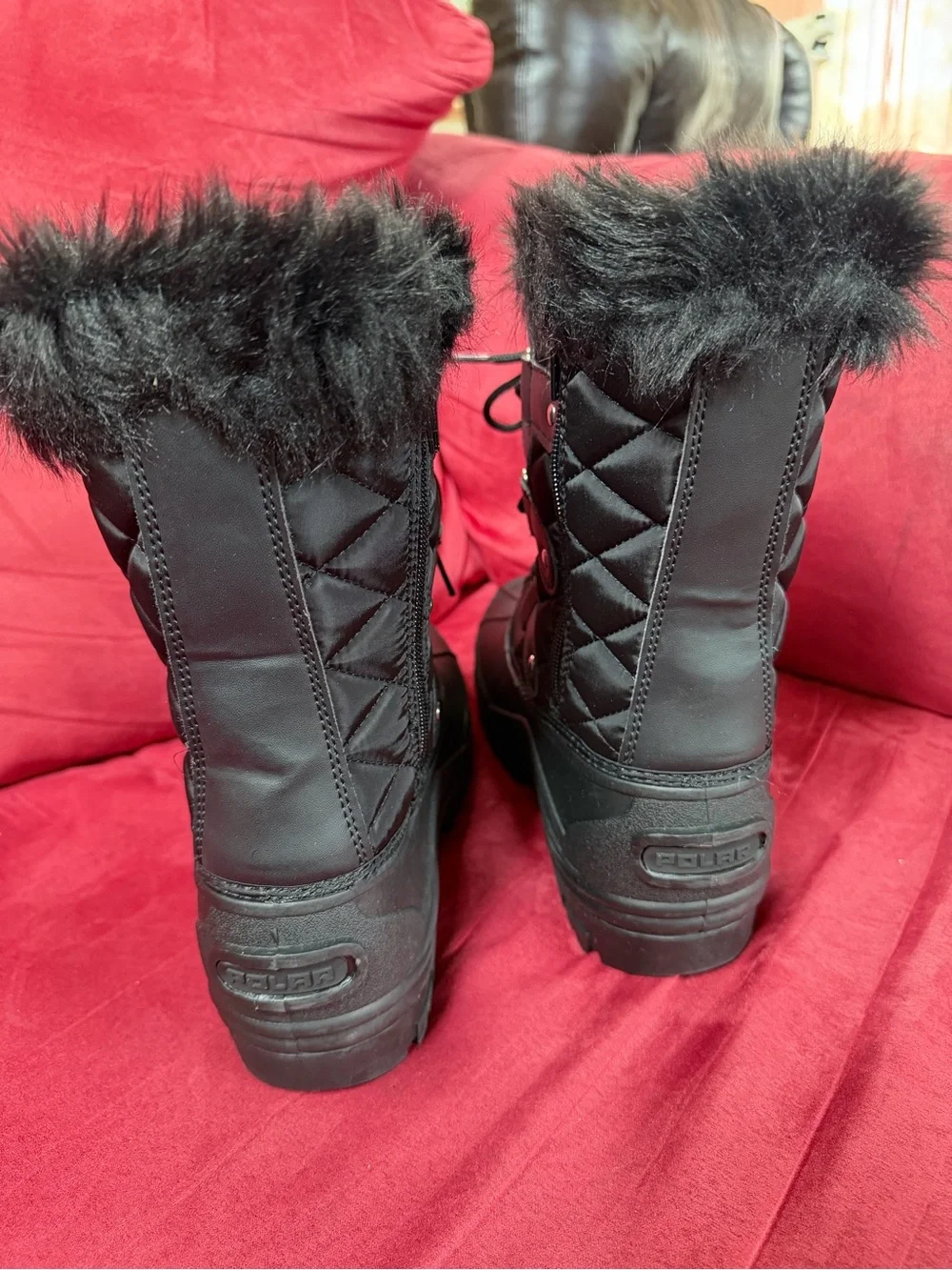 Women's Black Quilted Insulated Winter Boot